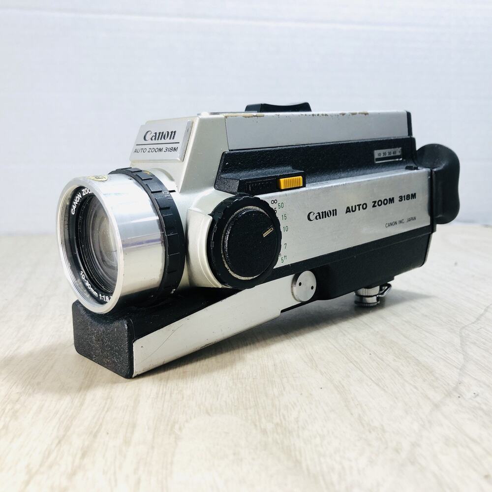VTG. Canon Auto Zoom 318M Super 8mm Movie Camera 3x Zoom Untested